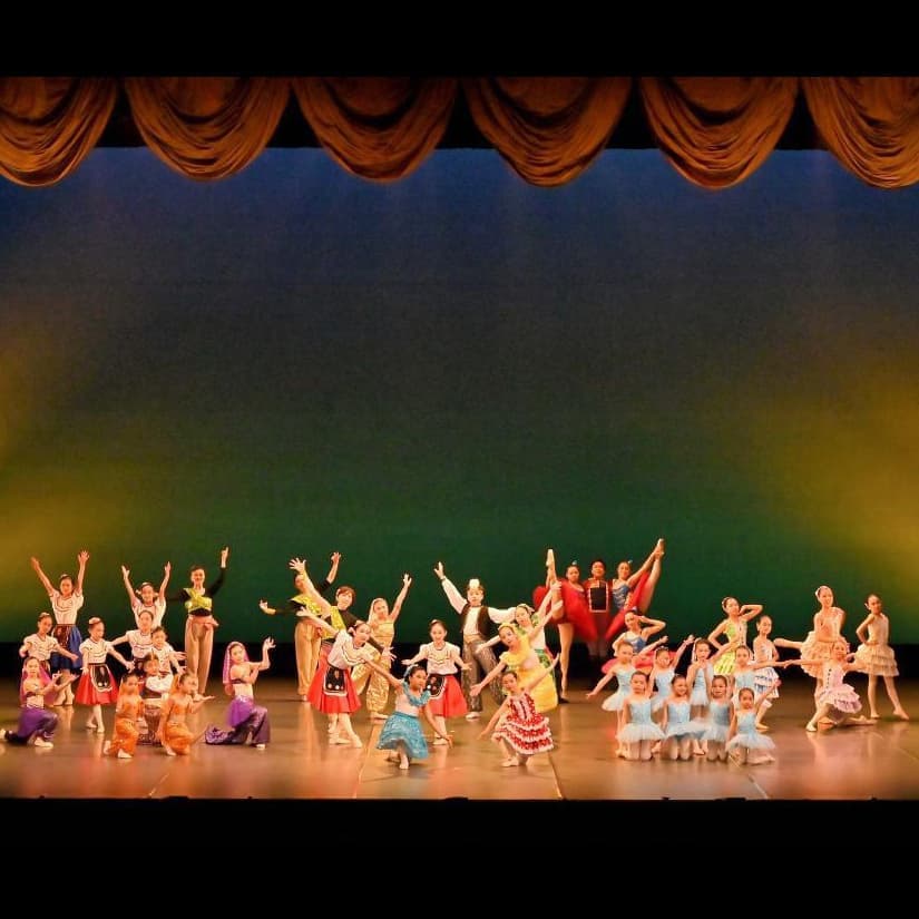 福本まゆみモダンバレエアート第19回発表会：福本まゆみモダンバレエアート：大阪・服部緑地・豊中