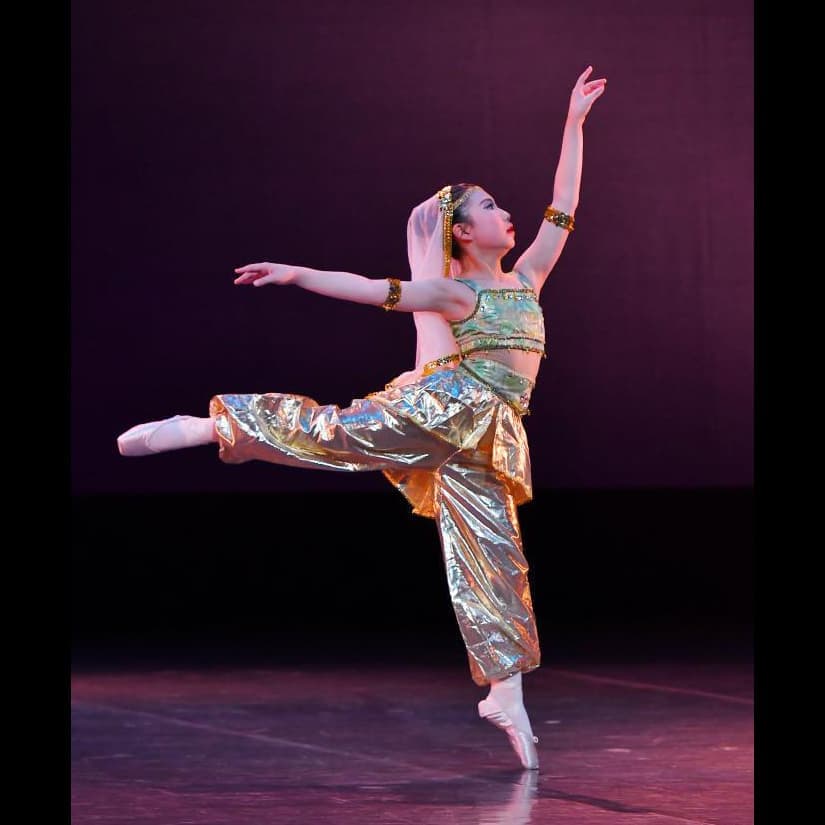 写真１：福本まゆみモダンバレエアート第19回発表会：福本まゆみモダンバレエアート：大阪・服部緑地・豊中