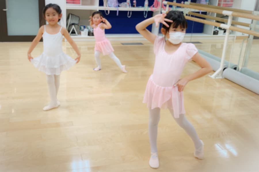 エンジェルクラス：福本まゆみモダンバレエアート：大阪・服部緑地・豊中